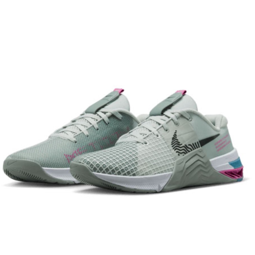 Nike Metcon 8 Training Shoes
